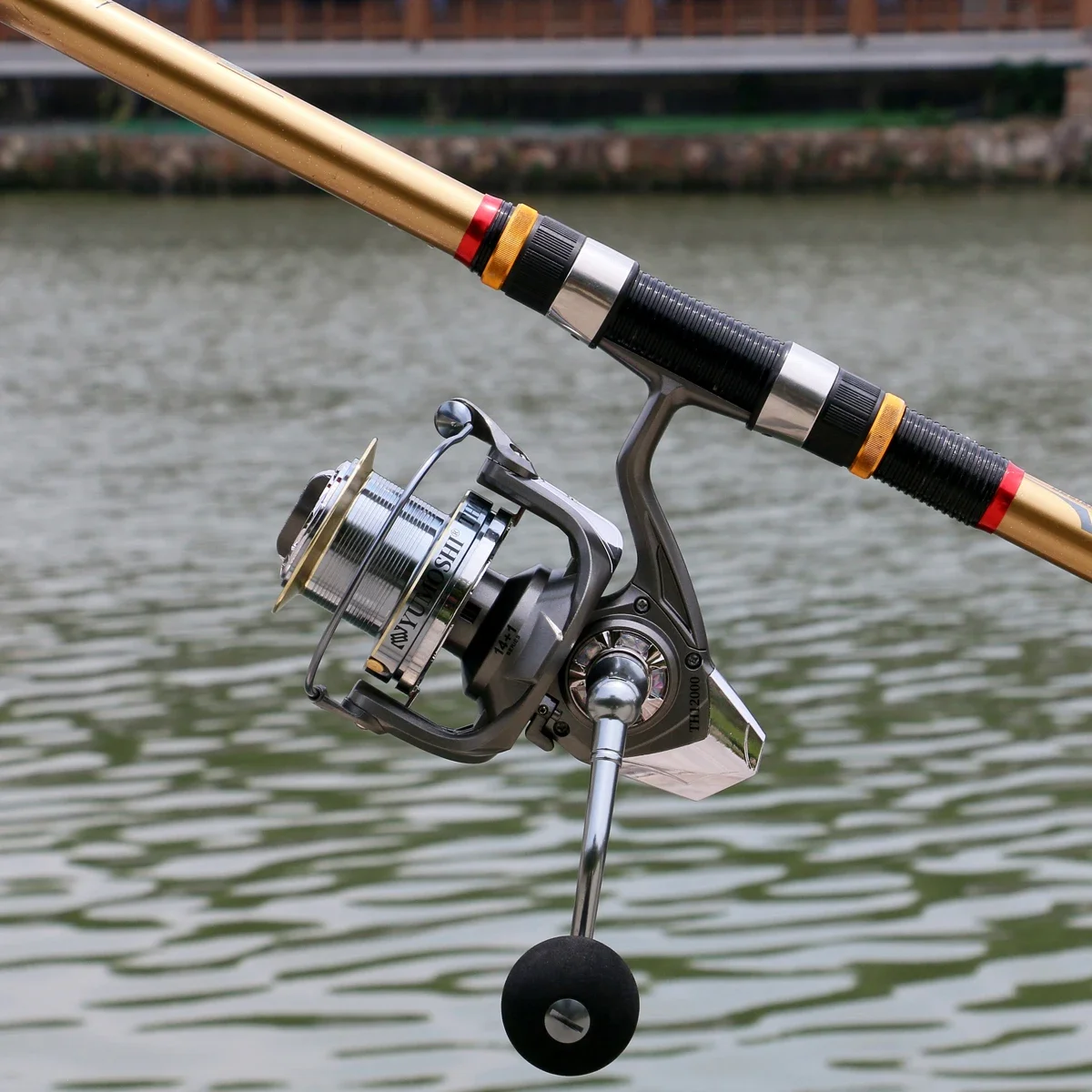 Carrete de pesca giratorio con rodamiento de acero inoxidable ultraligero 8000-12000 25KG arrastre máximo carrete de pesca fuerte carrete de fundición pesca de carpa - imagen 5