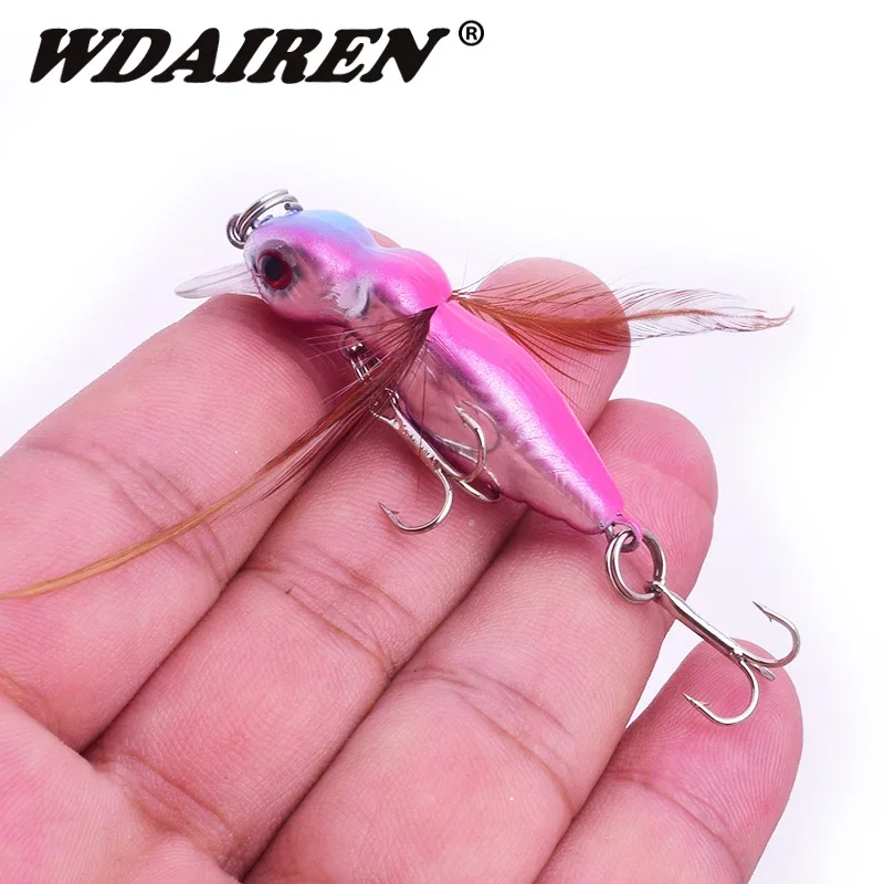 Señuelo de Pesca de abeja con plumas, 4,5 cm, 3,5g, Crankbait, Pesca de agua dulce, Isca, cebo Artificial para insectos, aparejos de Pesca Wobbler, 1 ud. - imagen 5