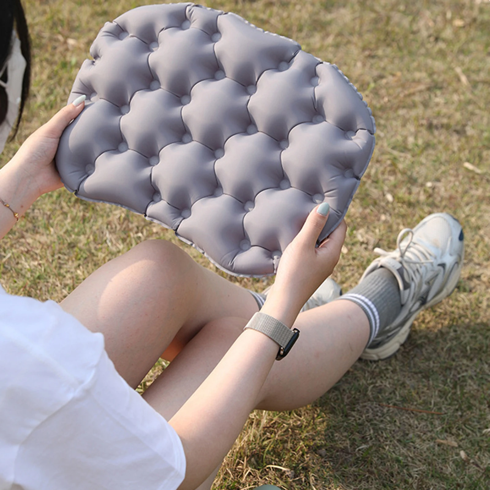 Estera de Camping portátil, asiento inflable plegable para exteriores, cojín de asiento a prueba de humedad para otoño e invierno, para acampar, senderismo y pesca