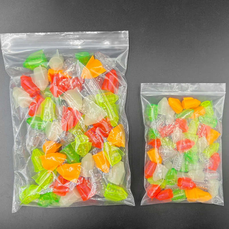 50 unids/bolsa accesorios de equipo de pesca de colores mezclados, cebo de señuelo, peso del cuerpo del pez, cuentas de plástico, tubo de sonido, bolas de metal integradas - imagen 4