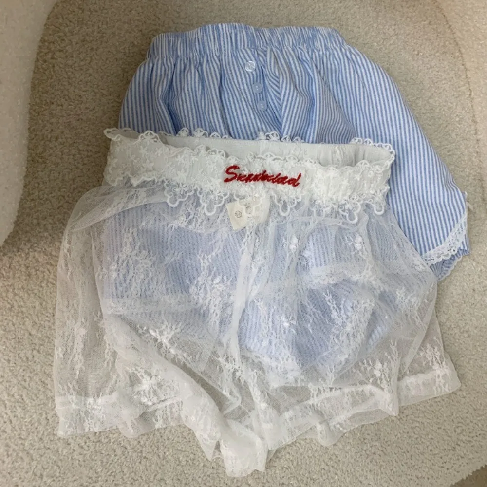 Pantalones cortos a cuadros de encaje sueltos con estilo, pantalones cortos de cintura alta a rayas con flores de malla, pantalones cortos de pierna ancha dulces de Lolita para estudiantes - imagen 2