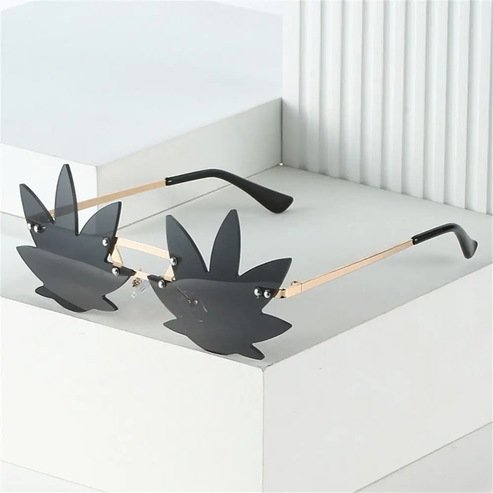 Gafas de sol sin montura para fiesta, gafas decorativas de calle, gafas de sol con forma de hoja de arce para mujer - imagen 4