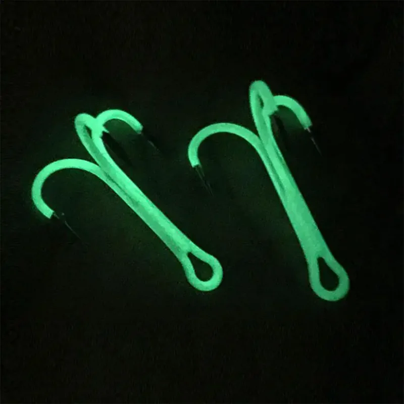 WEIHE 10 piezas 2 # 4 # 6 # 8 # 10 #   Anzuelos triples luminosos con púas, anzuelo de pesca de acero rico en carbono - imagen 3