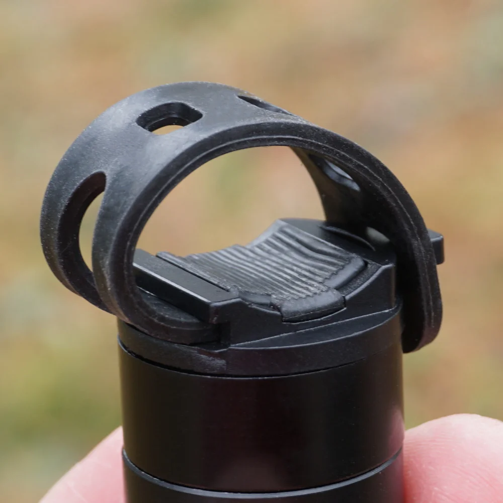 Hirisi AC600 Soporte Magnético Caña – Liberación Rápida con Correa - imagen 5