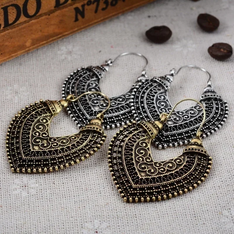 New Creative Fashion Ethnic Vintage Jewelry Carving Hollow Gypsy Big Heart Dangle Drop Carved Indian Earrings Accessories Gifts - imagen 4