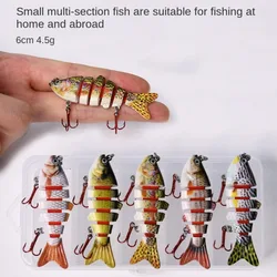 Señuelos de pesca de 6 segmentos para buceo profundo, Crankbaits de lubina, ojos realistas, cebo biónico de 6cm, 4,5g, manivela dura de plástico de 5 segmentos, 2024