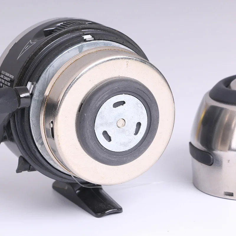 Bastion-carrete de pesca SBP20 2,8: 1, bobina giratoria de pesca cerrada, de acero inoxidable, de nailon de alta resistencia, engranaje plateado - imagen 2