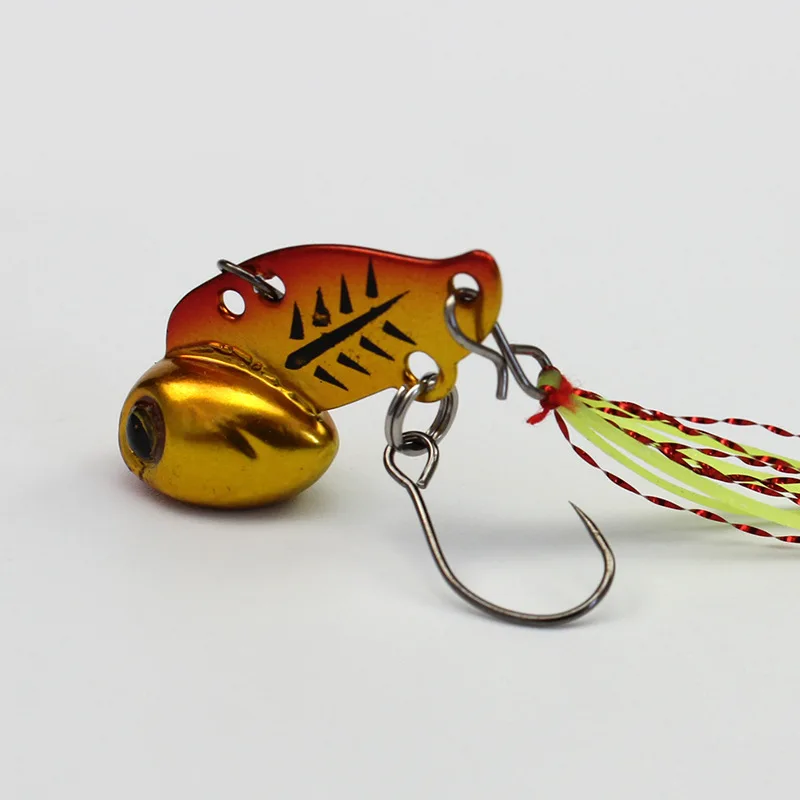 Señuelos Metálicos VIB Cicada – Mini Cuchara Vibrante con Plumero para Lubina - imagen 3