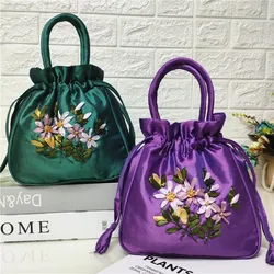 Bolso tipo cubo con estampado de flores bordadas para mujer, pequeño bolso con asa de calidad de estilo nacional, bolso para teléfono Dacron, bolso de mano para mujer, ocasiones informales