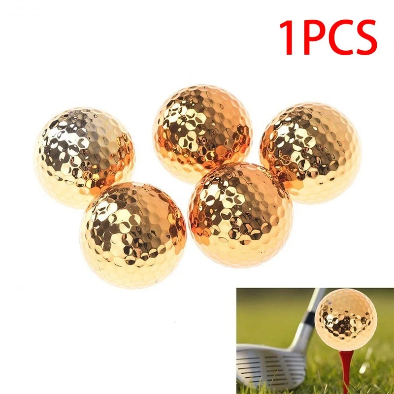 Pelota de golf Delysia King en contexto de juego, sobre grass