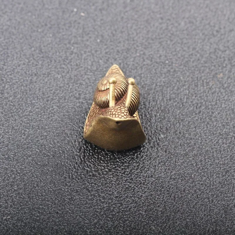 Prensapapeles de Latón Antiguo – Caracol y Vaca en Cobre Macizo - imagen 4