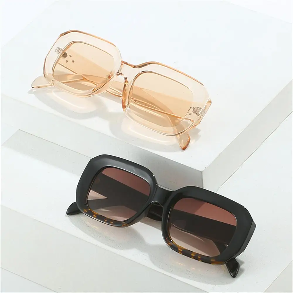 Gafas de sol con montura cuadrada para mujer, lentes de sol con protección UV 400, ideales para viajes y montar - imagen 2