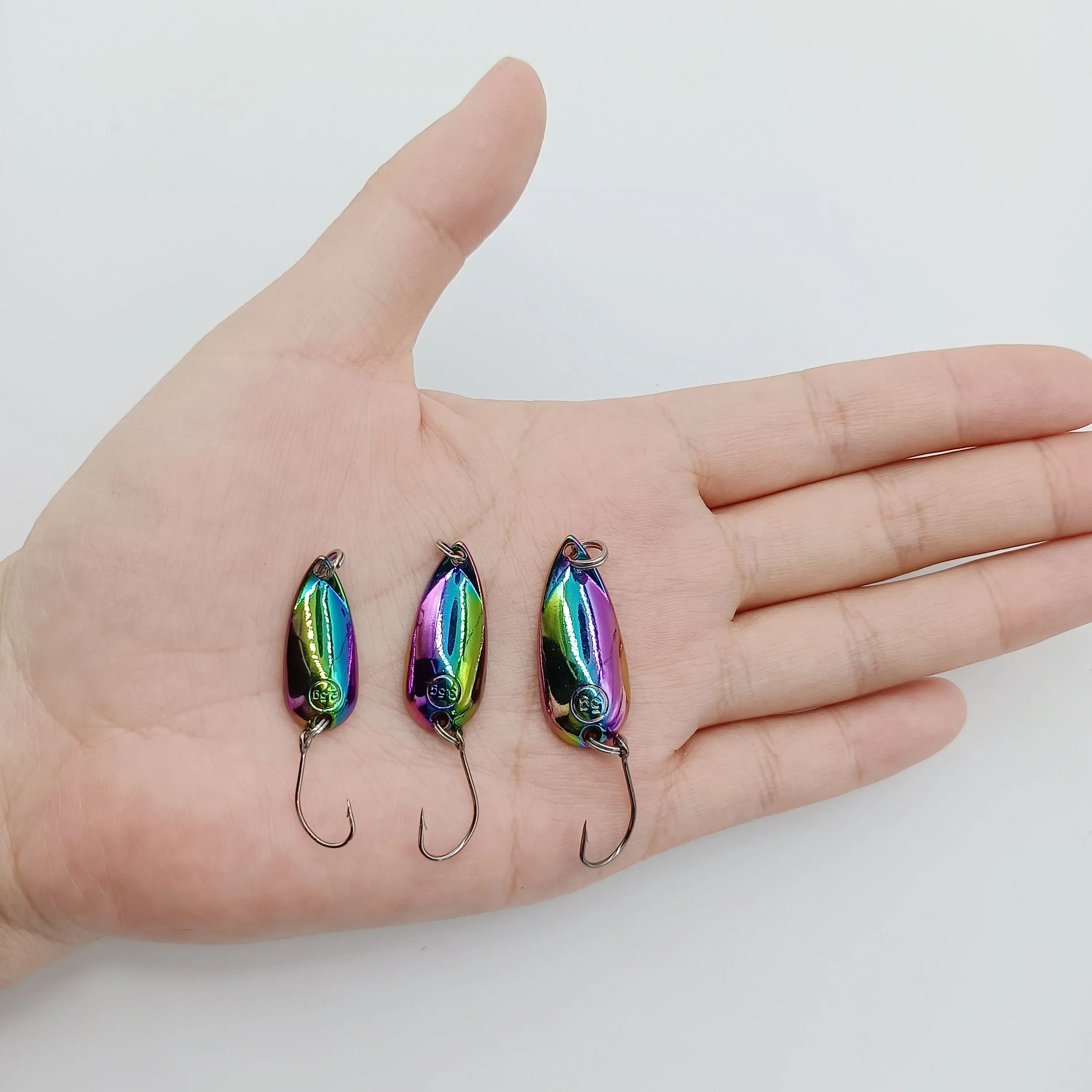 DUODUOYU 1 Uds Mini señuelo de pesca de Metal 2,5g/3,5g/5g señuelo de cuchara pequeña Wobbler Spinner cebo Artificial aparejos de pesca de lubina - imagen 2