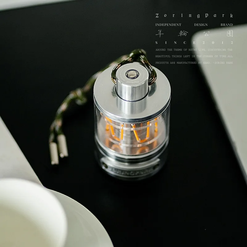 Lámpara de mesa Zoring para camping exterior con luz regulable - imagen 4