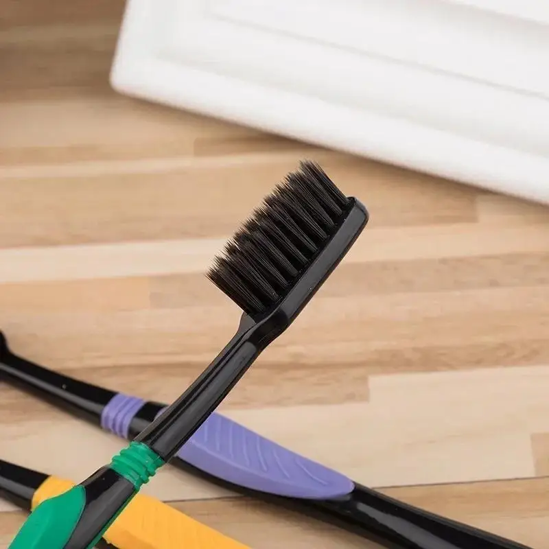 4 unids/set cepillo de dientes de carbón de bambú suave cepillo de dientes para el cuidado de los dientes limpio para adultos es conveniente y se puede utilizar en muchas ocasiones - imagen 5