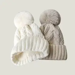 Gorro de invierno grueso a la moda, gorro tejido de felpa con protección para los oídos, gorros elásticos que mantienen el calor para hombres y mujeres