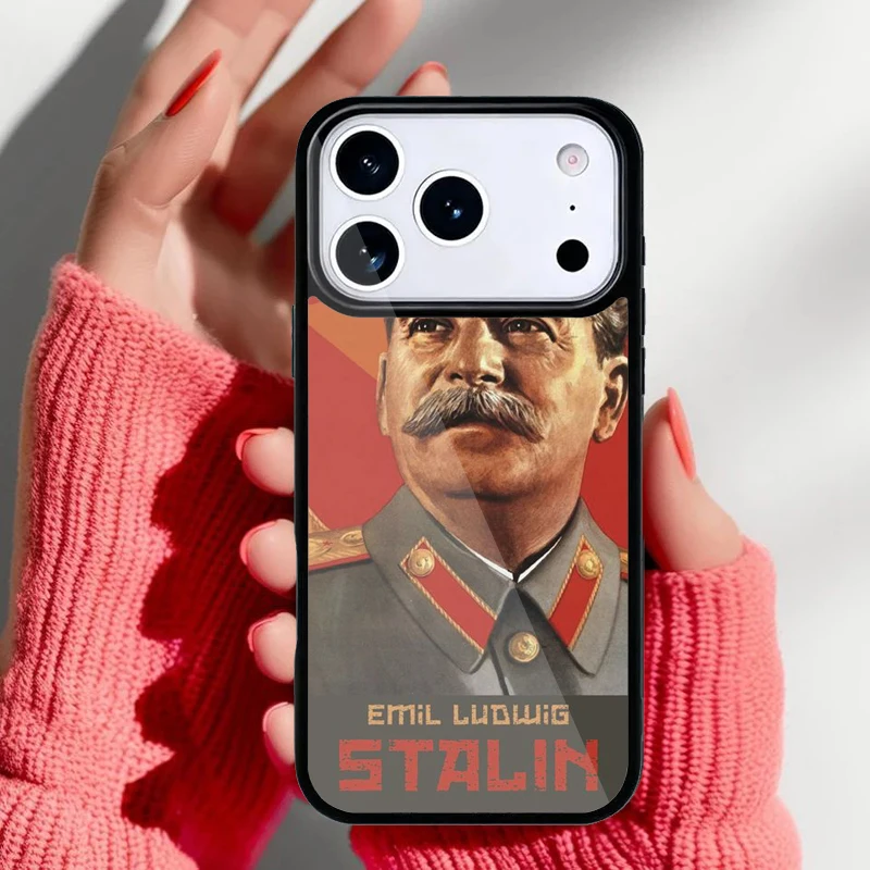 Vista trasera con diseño de la hoz y el martillo