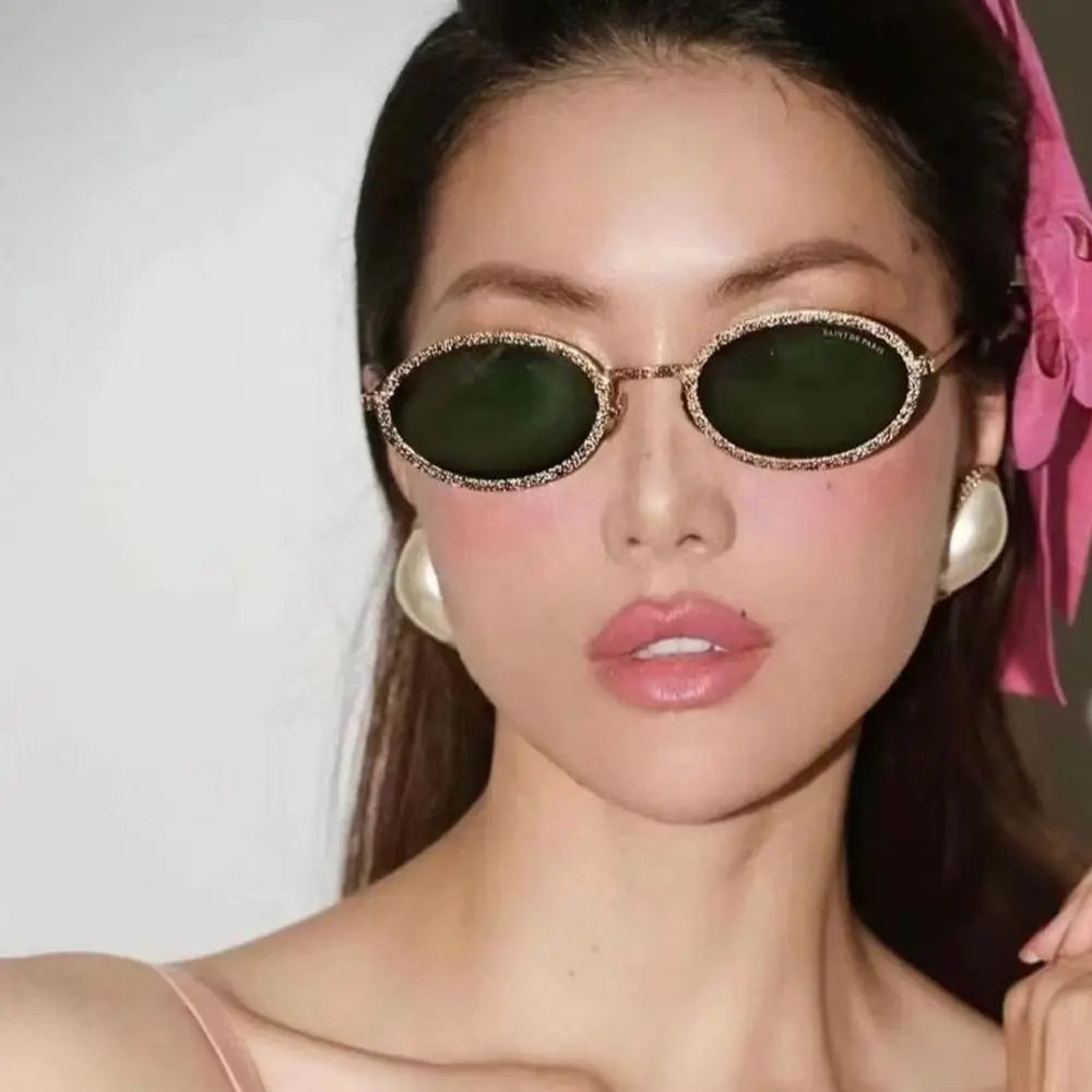 Gafas de sol con montura metálica ovalada Vintage, estilo coreano, Hip-Hop, montura de Metal en relieve, gafas de sol Punk para exteriores, Unisex - imagen 4