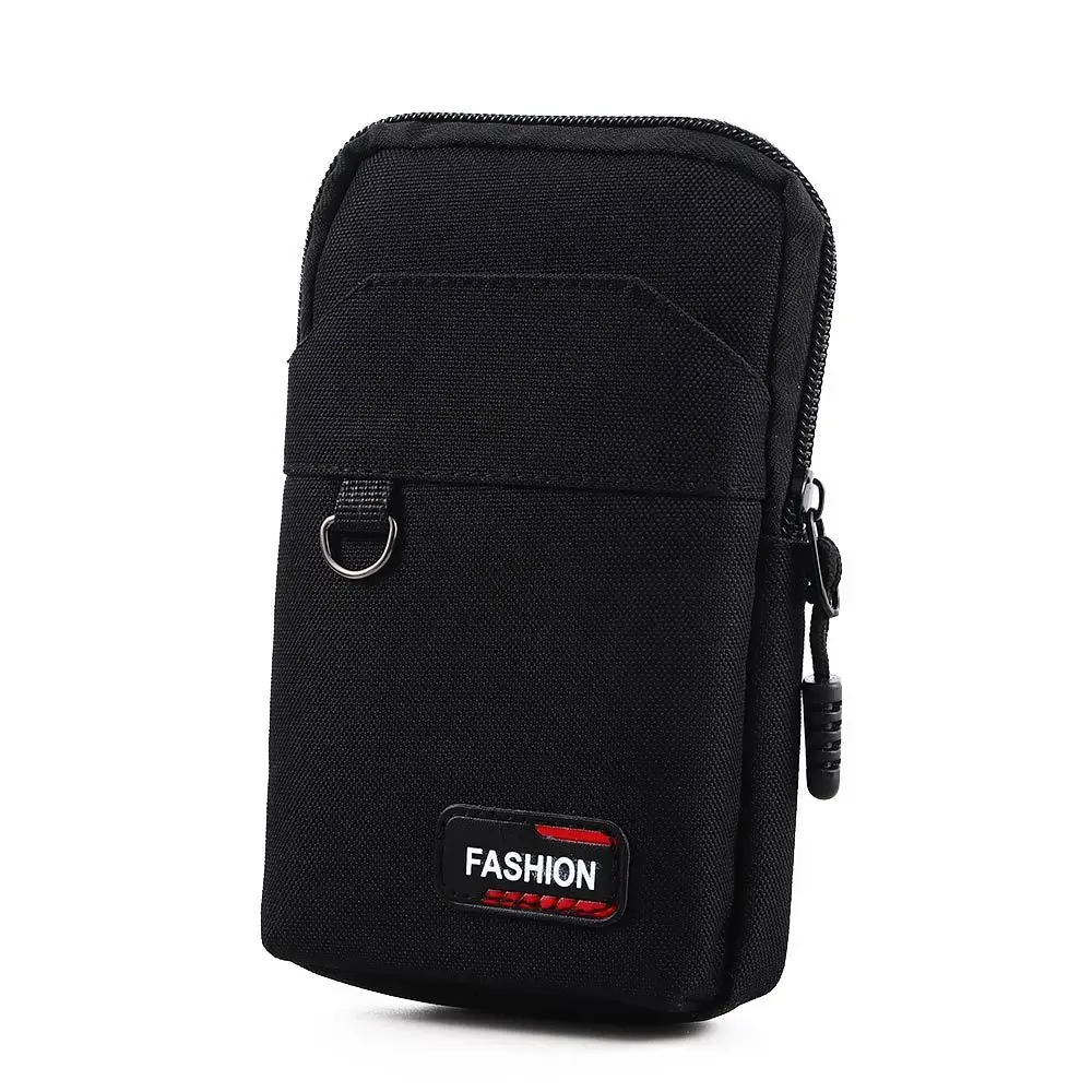 Elegante y compacta Esta bolsa negra es perfecta para los elementos esenciales sobre la marcha