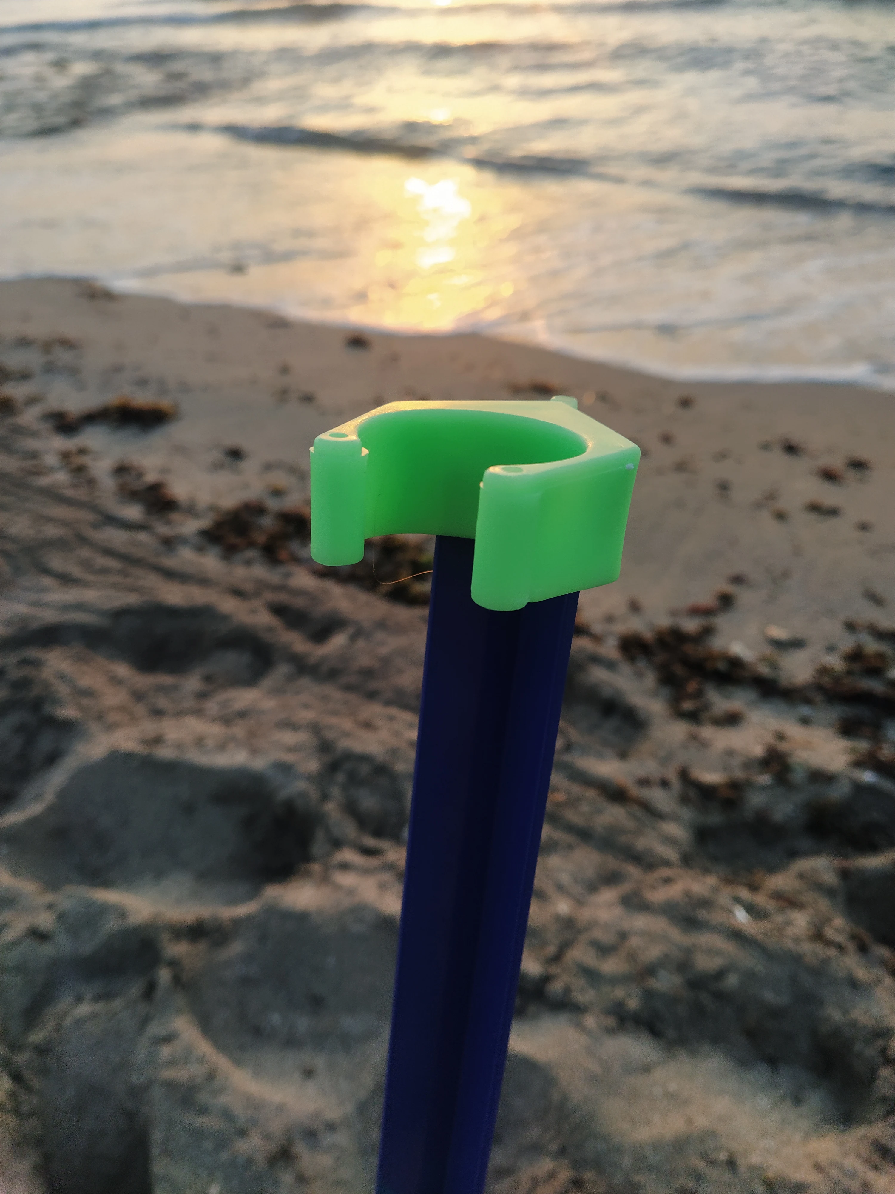 Soporte caña de pescar. De aluminio color azul. - 75 cm, 100 cm, 120 cm y 150 cm. 2 unidades lote - imagen 3