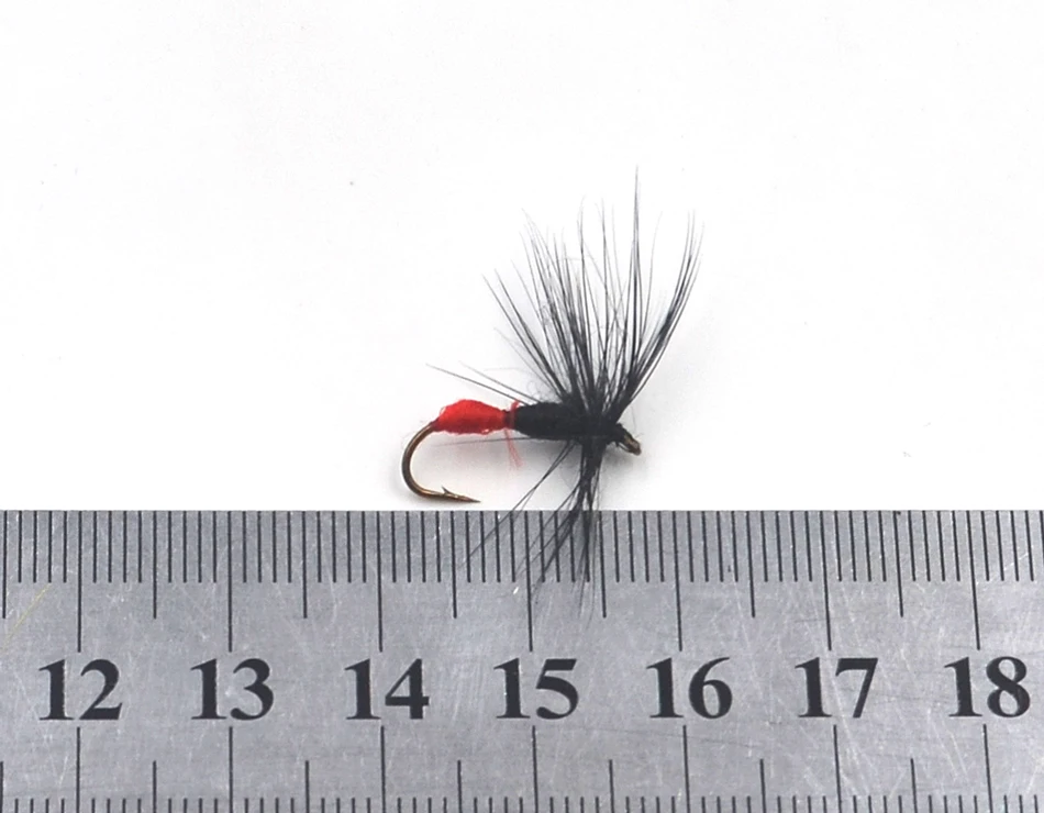 Mosca MNFT para trucha húmeda – Cuerpo duro, cola roja y negro - imagen 4