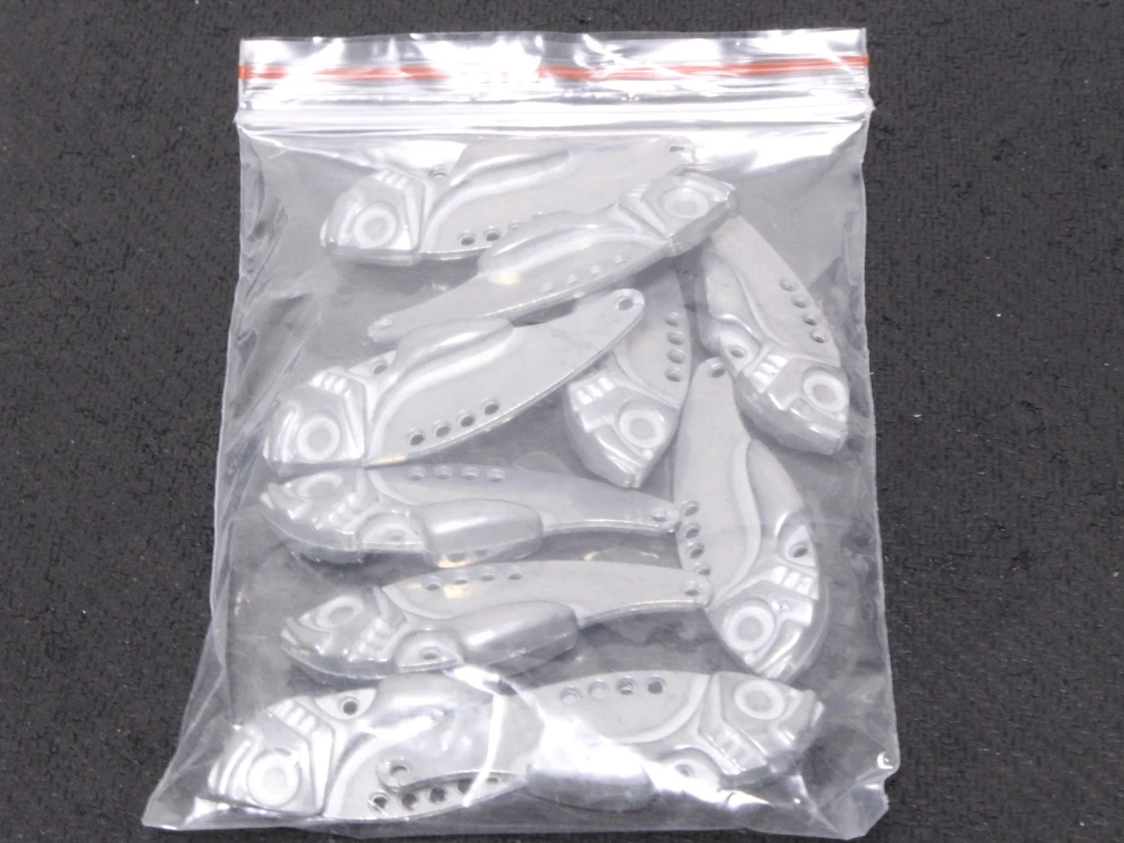 WLure señuelo de hoja VIB de metal sin pintar para depredadores