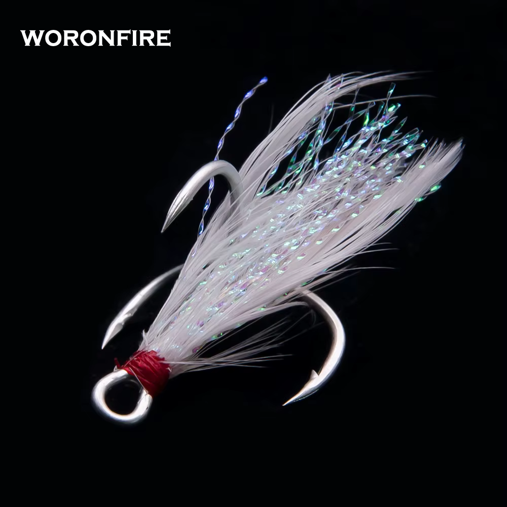 Anzuelos triples con plumas – tracción fuerte