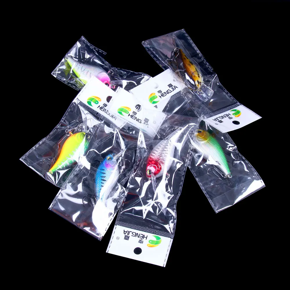 Crankbait cuadrado en acción de pesca superficial