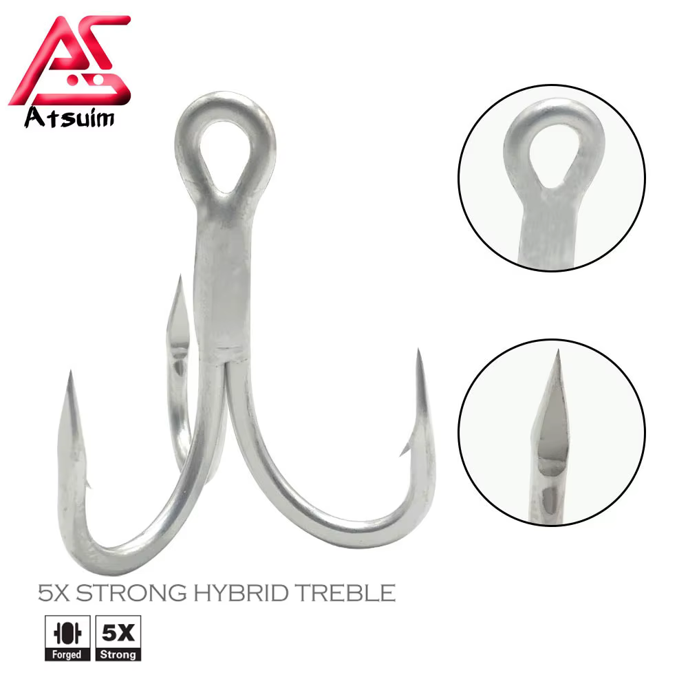 Detalle lateral del anzuelo triple BKK AS-3/0