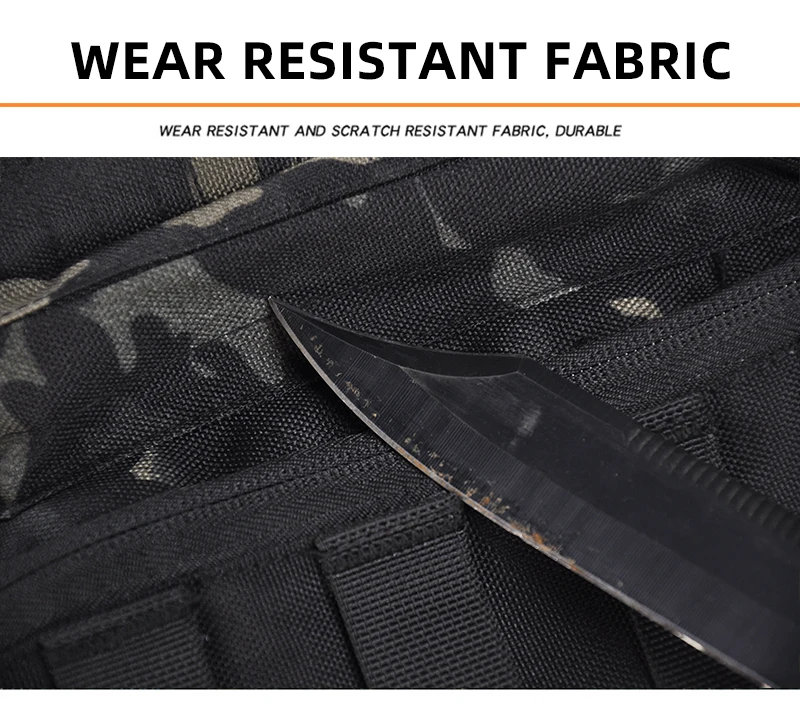 Interior organizado y bolsillos externos