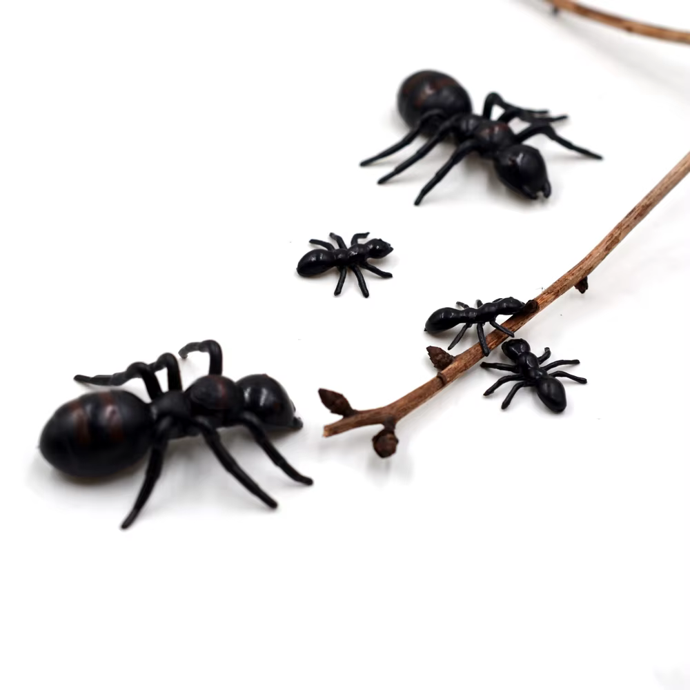 Mosca artificial hormiga negra ultraligera para pesca - imagen 2