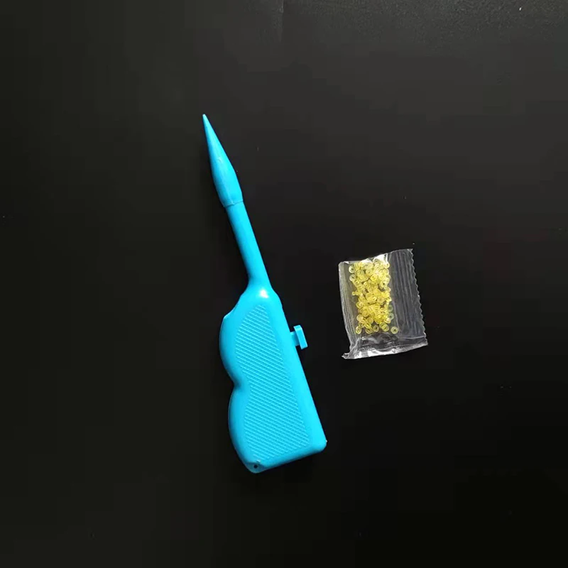 Clip de gusano ABS visto desde arriba con bandas instaladas