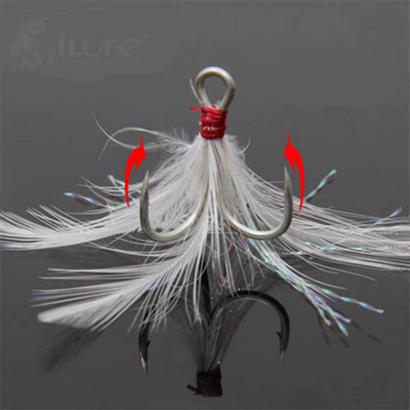 Anzuelos triples con plumas de acero al carbono – Con púas para pesca - imagen 5
