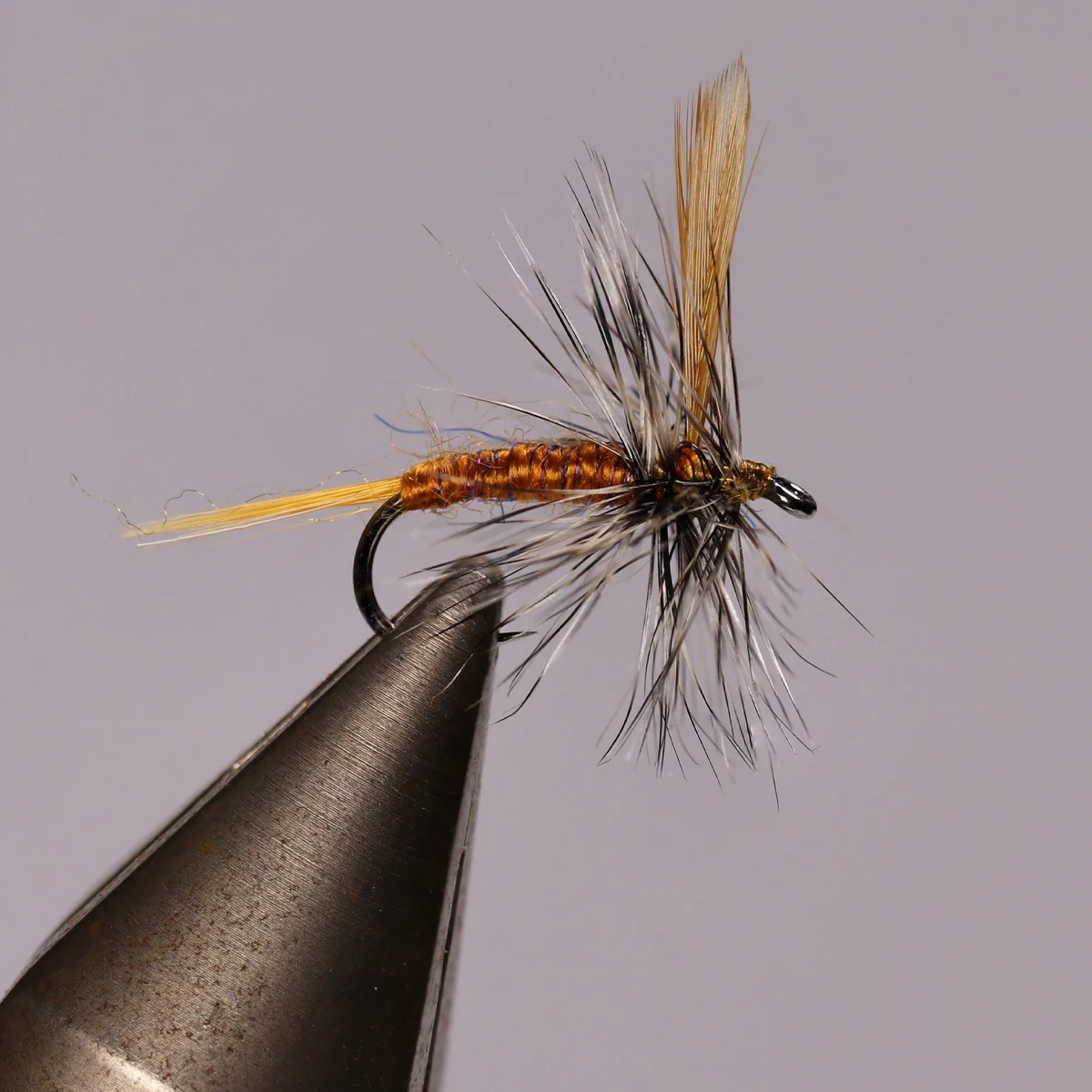 Moscas secas Adam, Caddis o Midge en talla #14