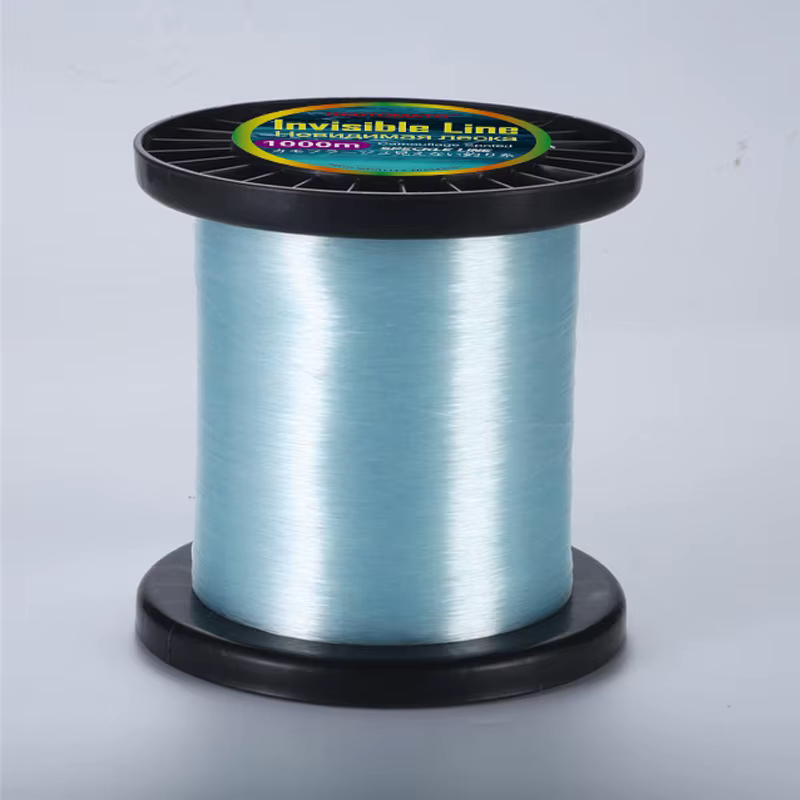 Sedal de fluorocarbono enrollado en carrete