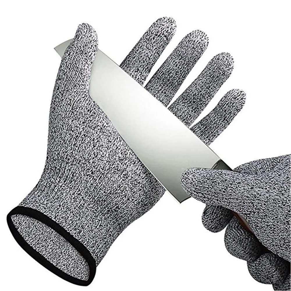 Guantes de pesca resistentes a cortes mostrando la palma y el tejido de protección