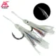 Anzuelos Jigging BKK de carbono con faldas de calamar luminosas