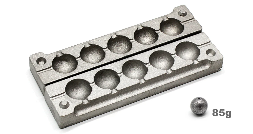 molde en uso con varias bolas recién hechas