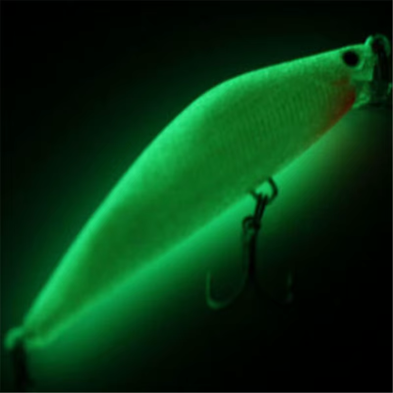 Señuelo luminoso nocturna para lucio y carpa – Crankbait con ganchos - imagen 2
