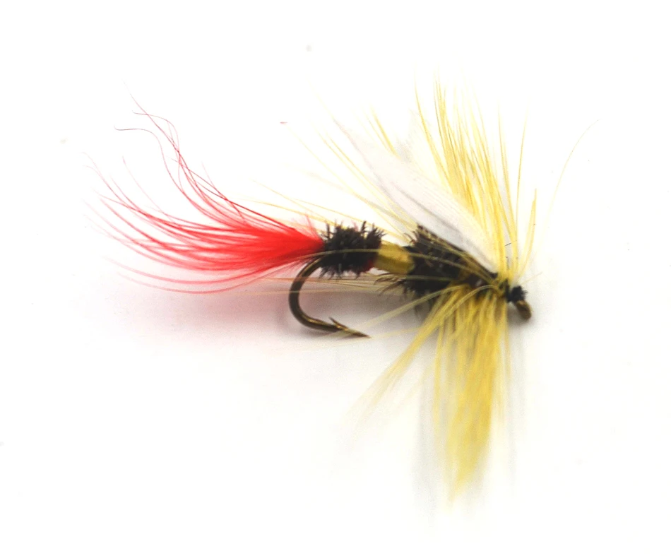 Moscas MNFT Royal Wulff y Coachman atadas a mano