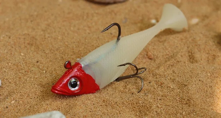 Silueta y cuerpo del señuelo para pesca nocturna