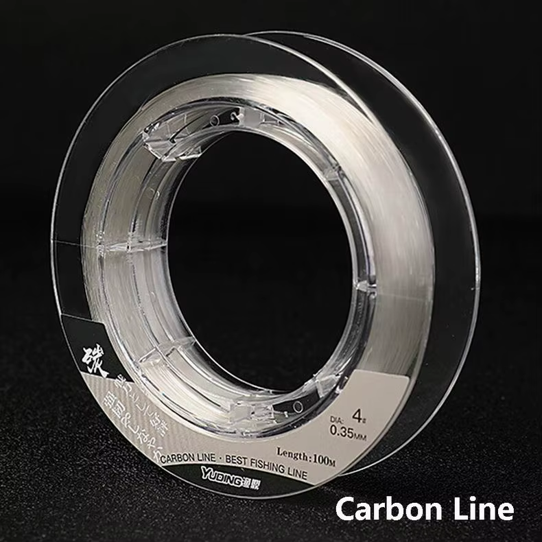 Línea de carbono transparente en carrete