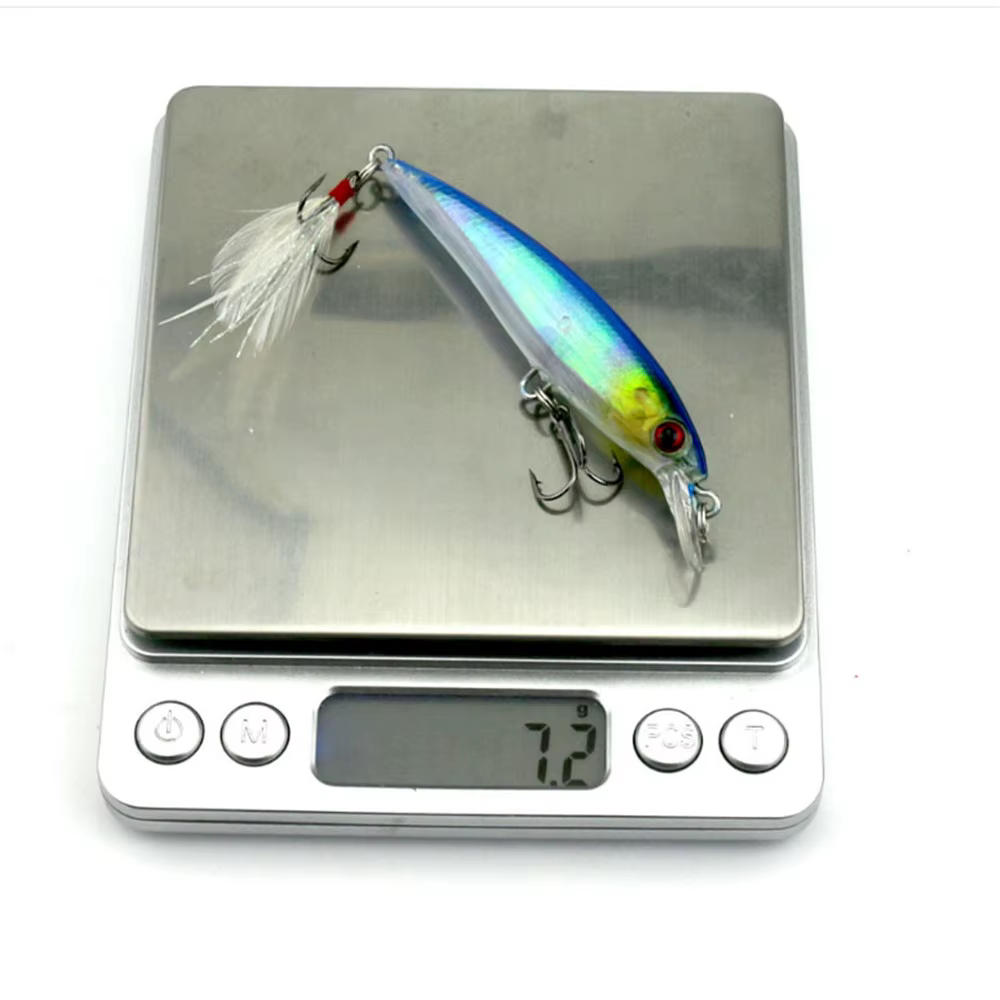 Señuelo Minnow 9cm con plumas y ojos biónicos 3D - imagen 4