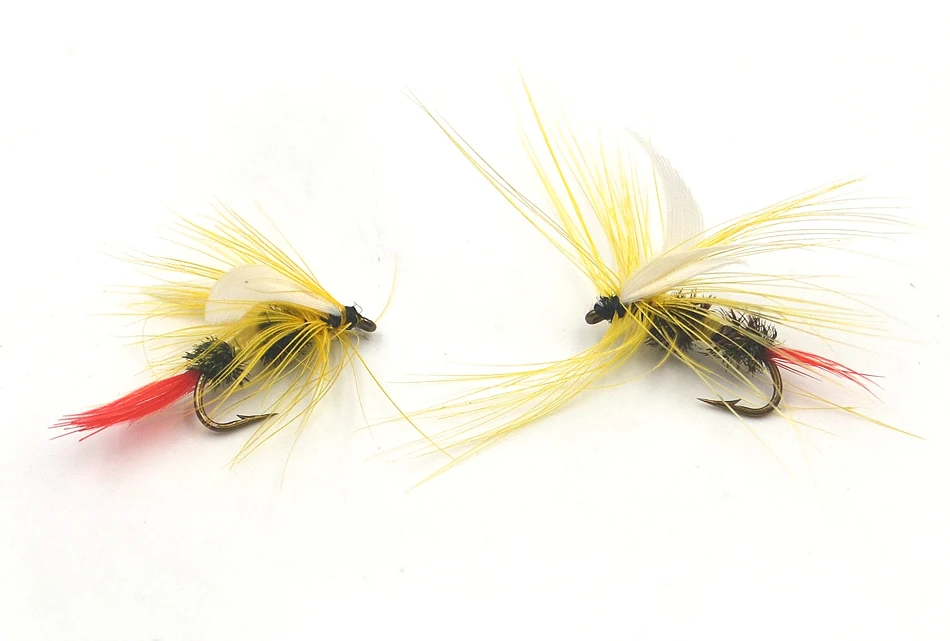 Mosca MNFT montada en anzuelo #10