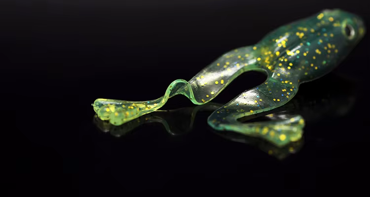 Minifrog japonés – Señuelo superficie para lubina - imagen 5