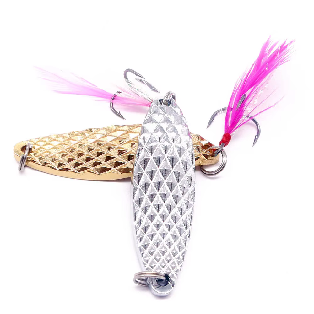Spinner de Plata y Oro con Pluma – Señuelo Giratorio para Pesca - imagen 4