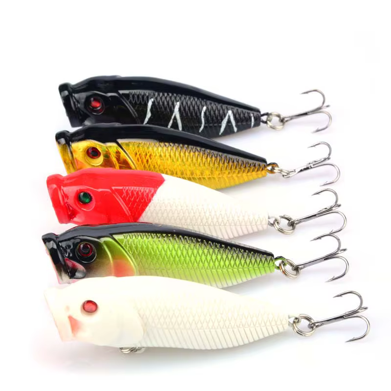 Popper Topwater 6,5 cm – 8,3g con anzuelos triples
