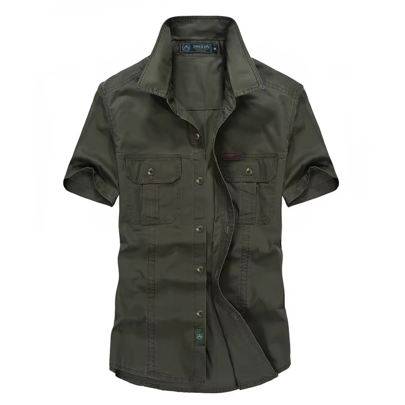 Camisa usada en entorno urbano