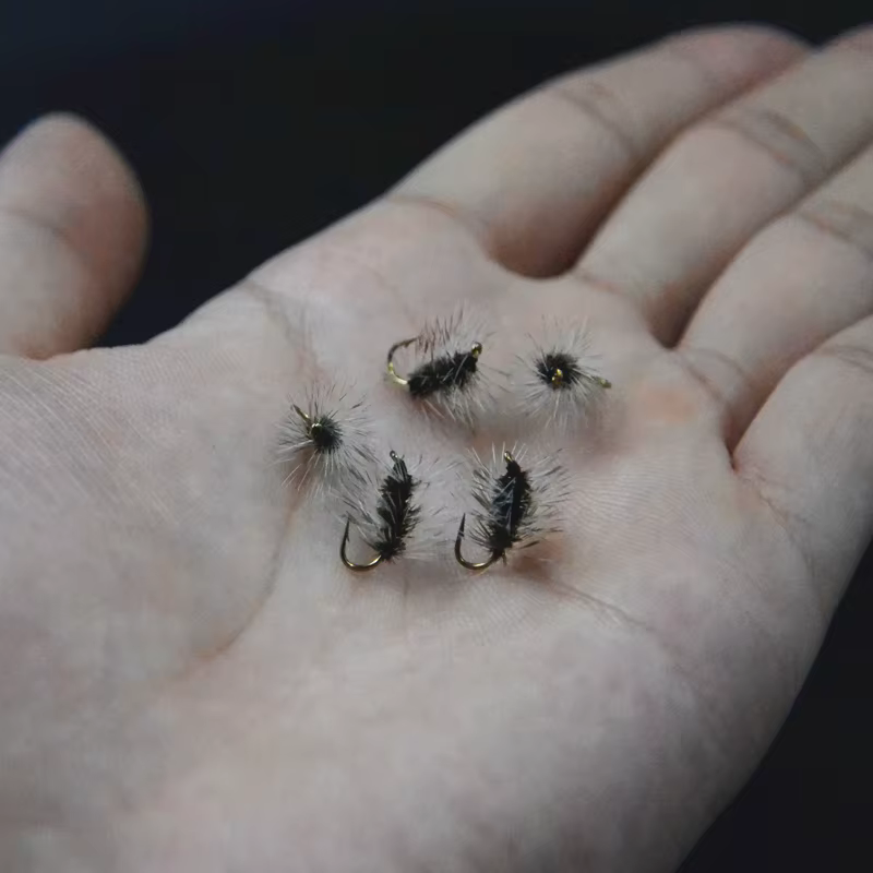 Griffith Gnat mosca seca trucha – imitación de midge - imagen 5