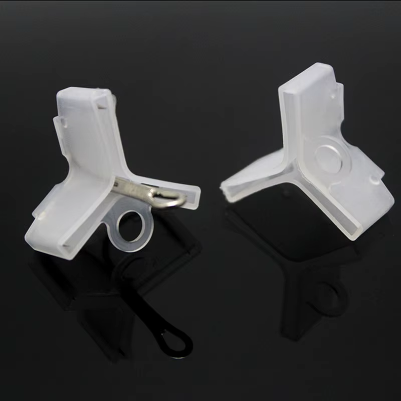 Fundas protectoras para anzuelos triples B524 de polietileno